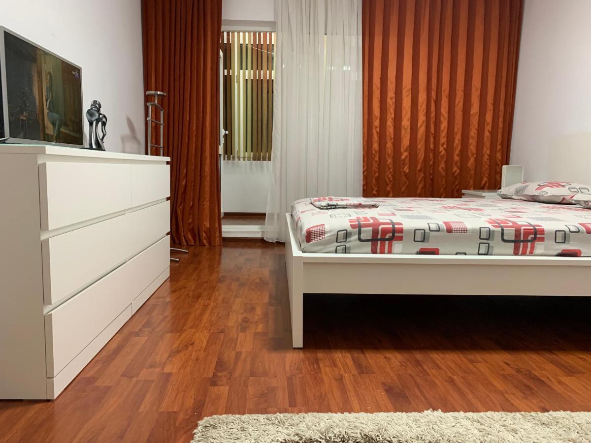 Ana Center Apartment Galaţi Екстериор снимка